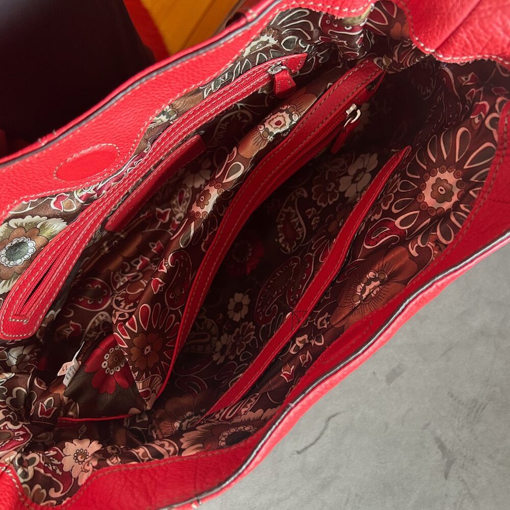Tignanello large leather shoulder bag. Make An Offer! - Picture 4 of 5